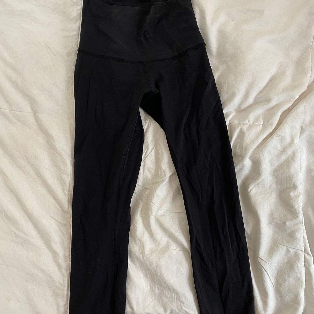 size 4 cropped high rise lululemon leggings